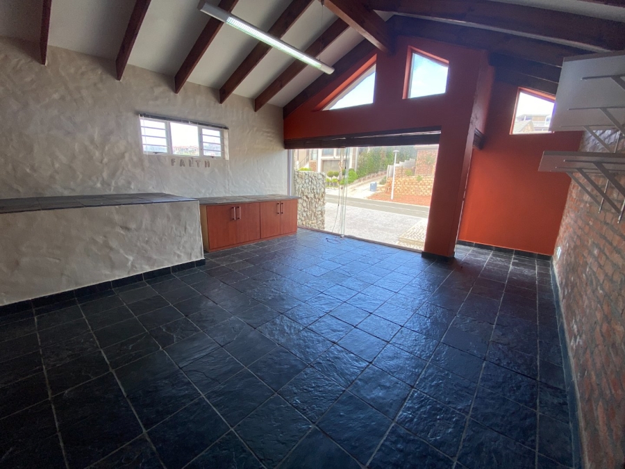 3 Bedroom Property for Sale in Reebok Western Cape